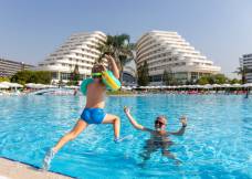 MIRACLE RESORT General Images